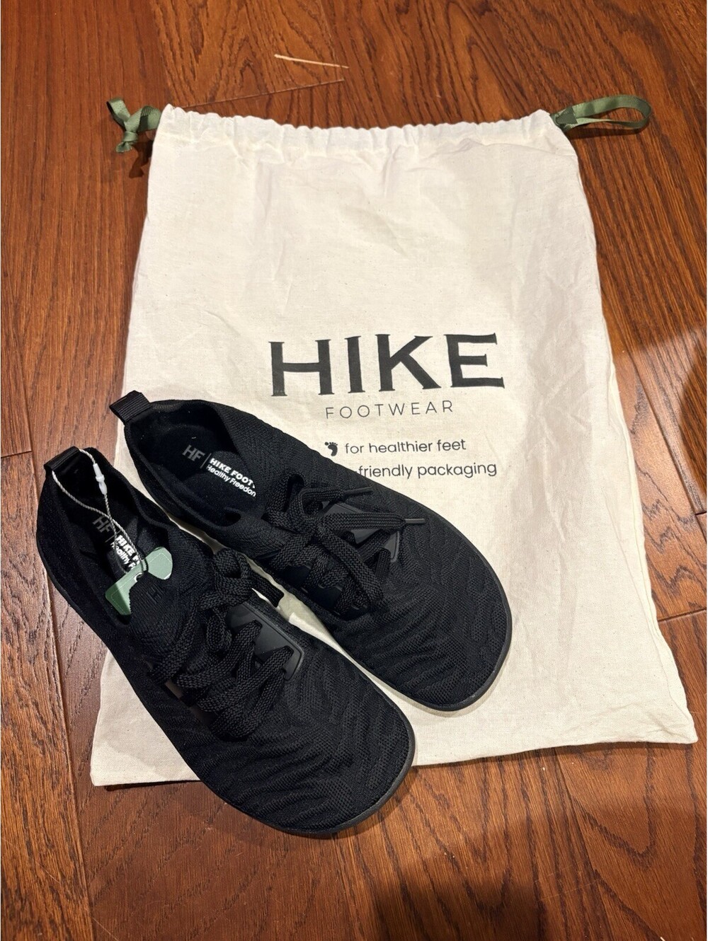 NWT Hike Footwear HF Stride Black Barefoot Sneaker Unisex Women's 6